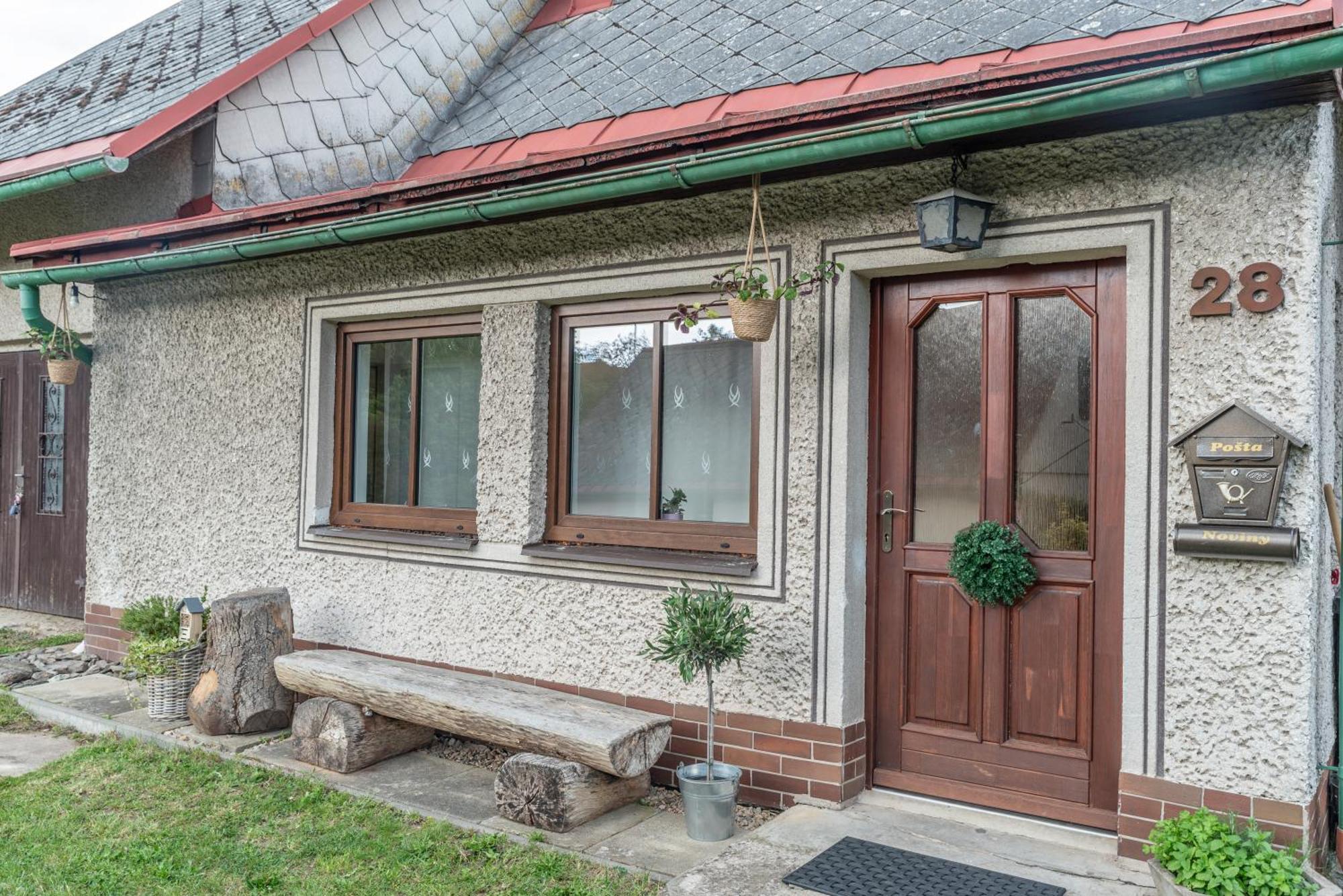 Dum C. 28 Villa Bystre  Exterior photo